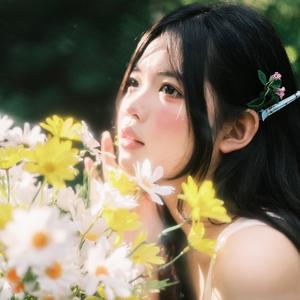 鲍朋月